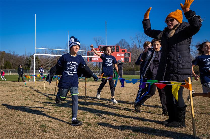 Students run in a Turkey Trot